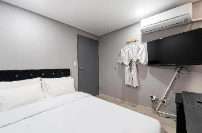 Motel Gong Gam Sangbong 2*